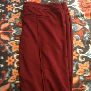♦️ 3 for $25 ♦️ Merona red dress pant